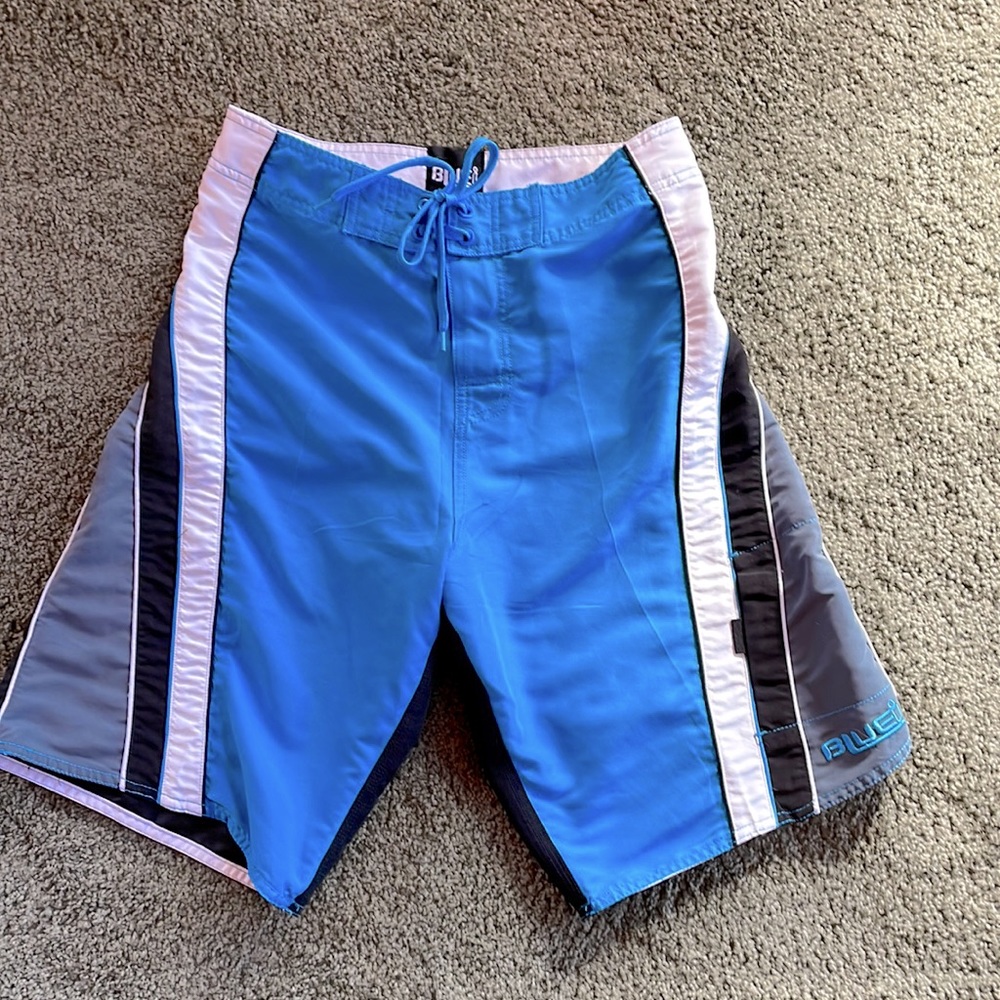 Bluei men’s swim trunks. Size 28